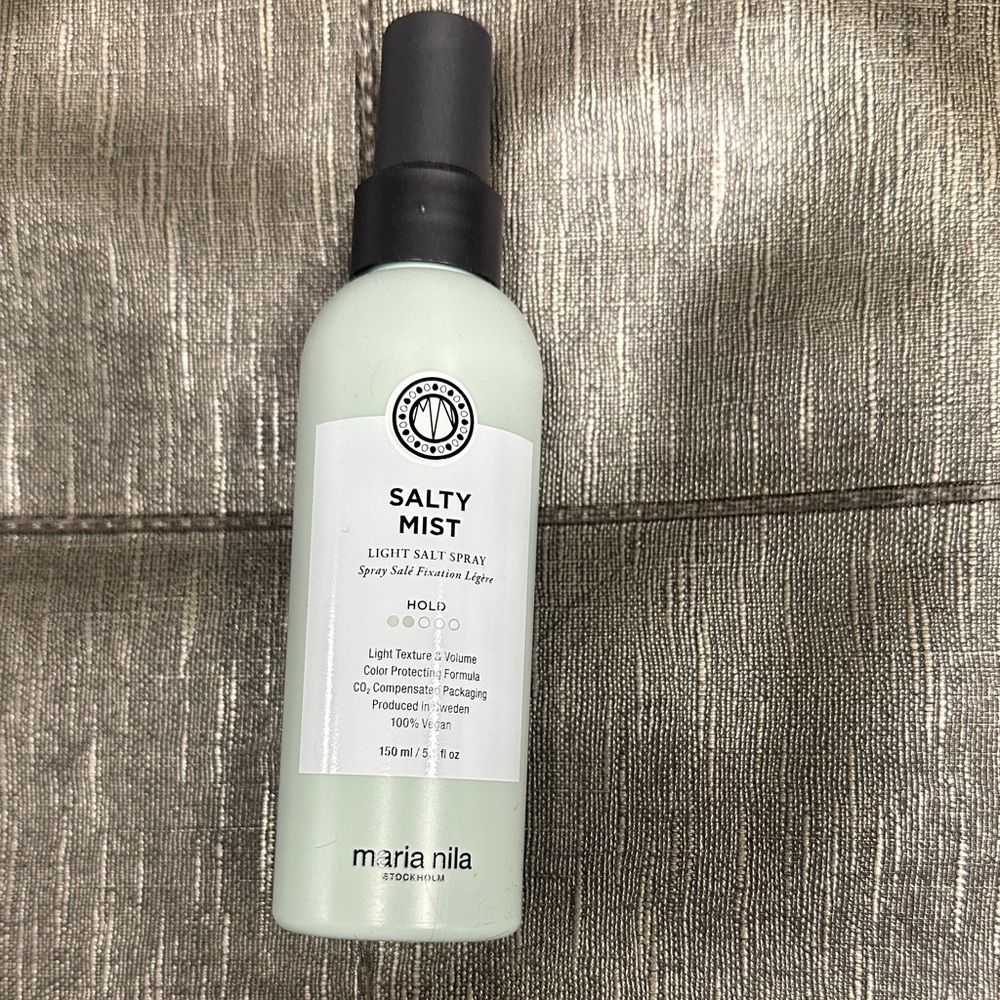 Maria Nila Salty Mist Light Salt Spray - Green